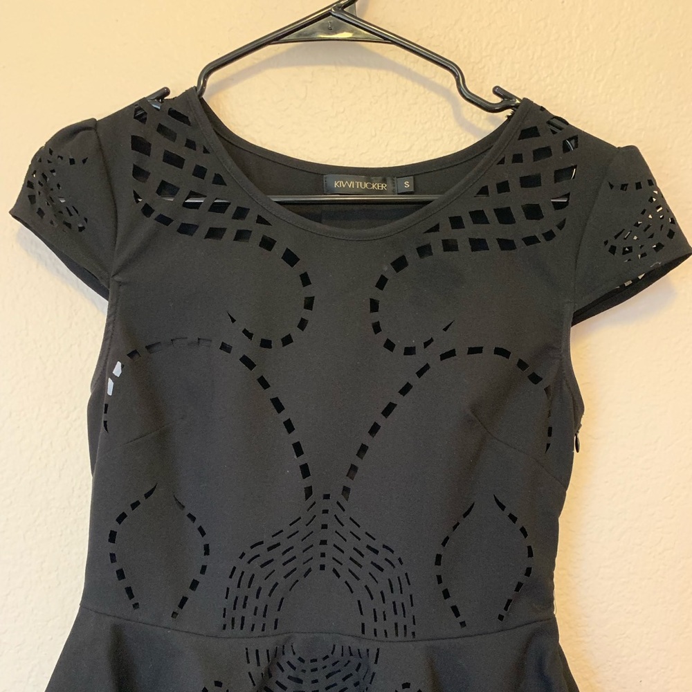 LF / Kiwi Tucker peplum cutout
